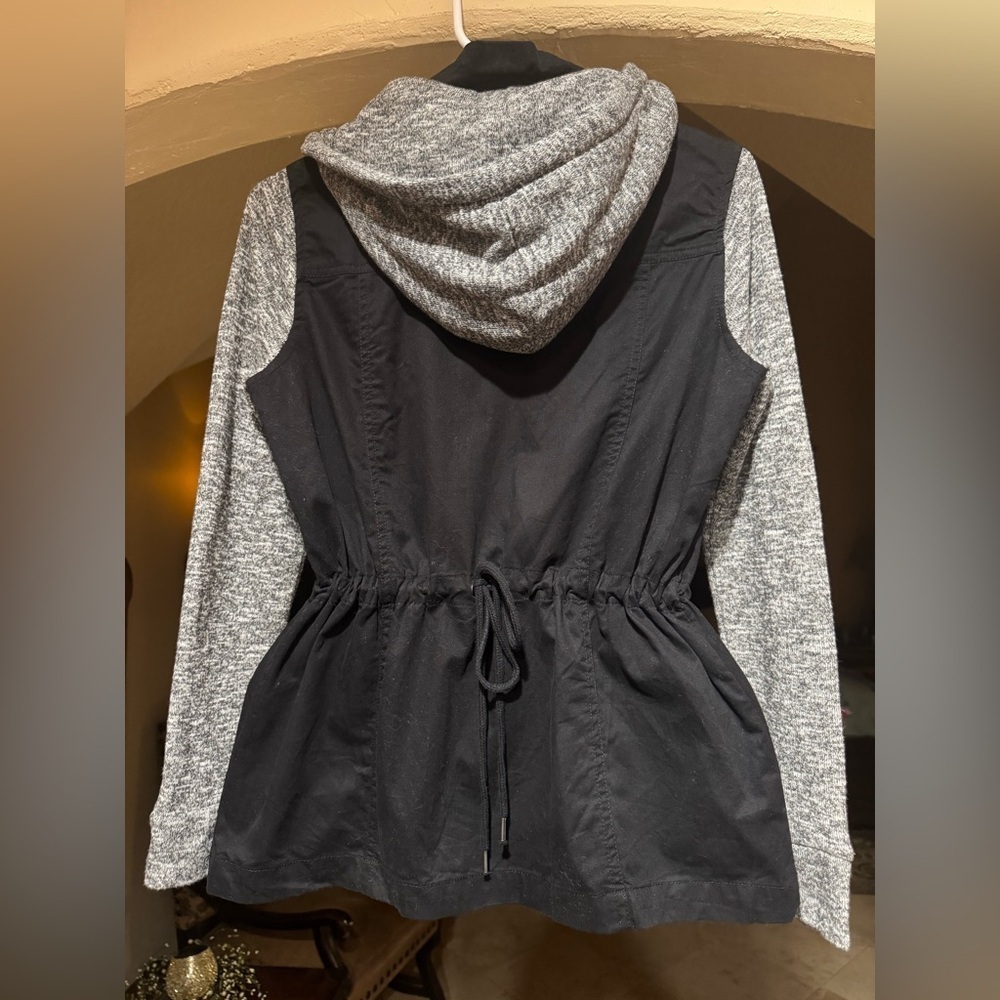 Love Tree Black and Gray Utility Jacket - Picture 3 of 3